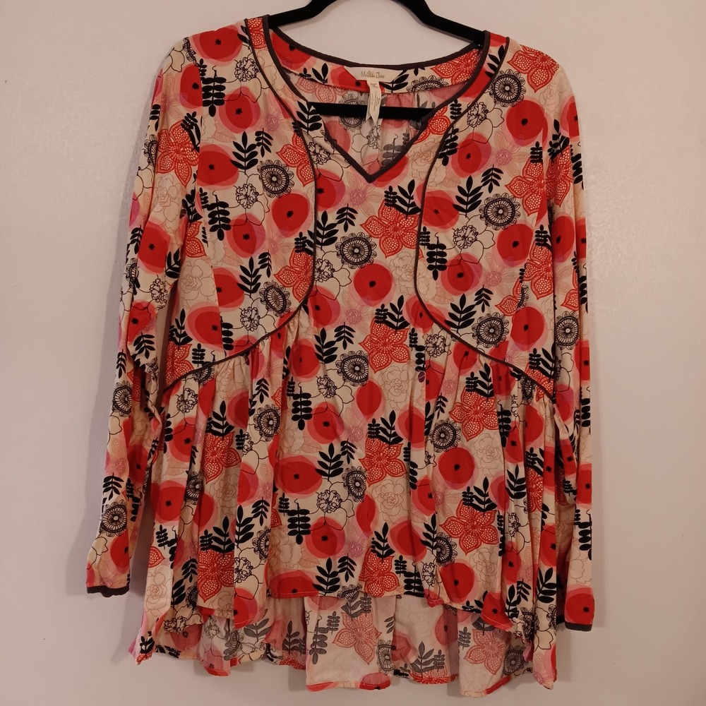 Matilda Jane Floral Blouse Top Long‎ Sleeve Gray Trim Red Flowers M Medium